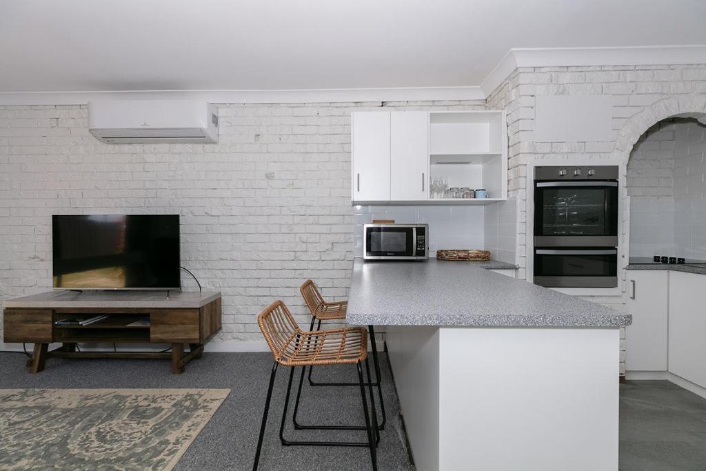 Apparition Apartments ジェラルトン エクステリア 写真