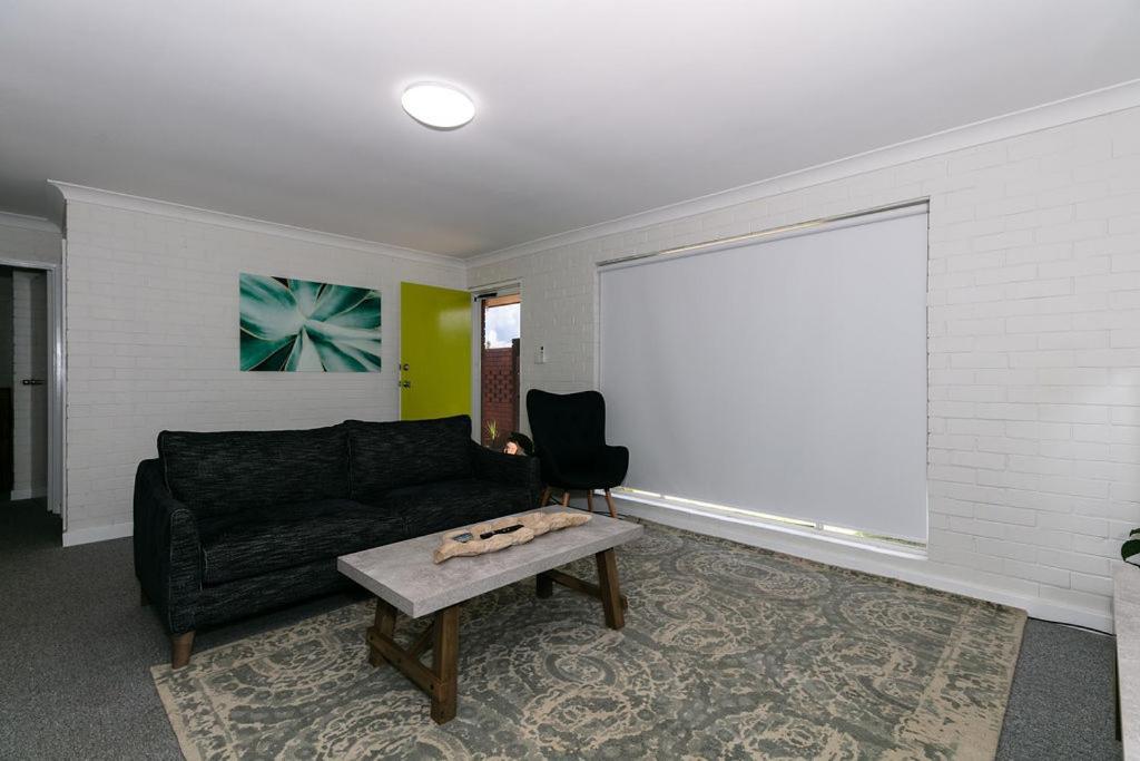 Apparition Apartments ジェラルトン エクステリア 写真